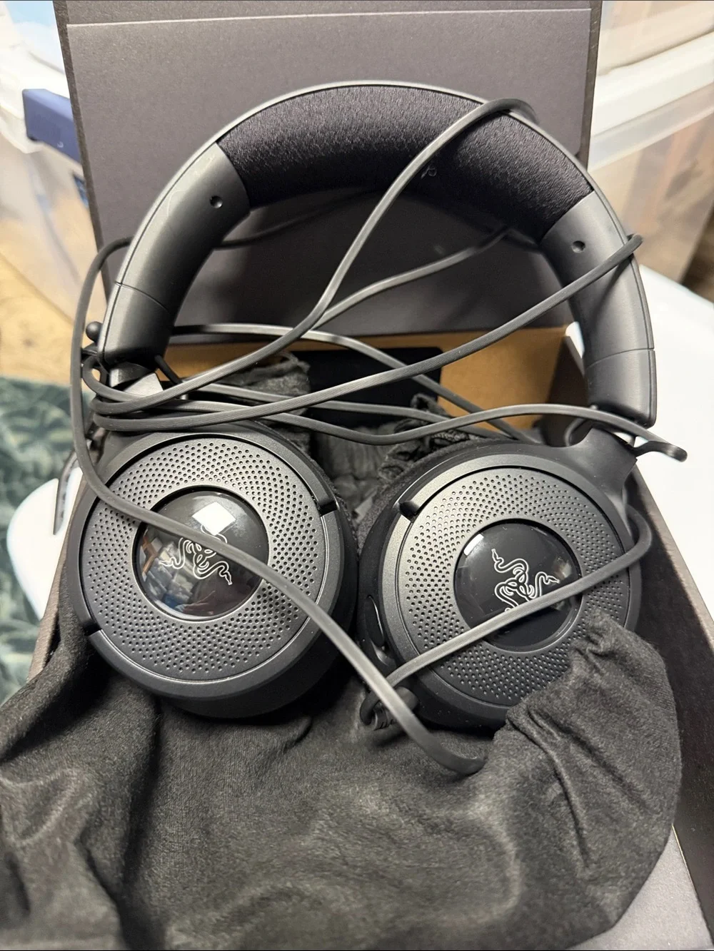 Razor comfortable wired
